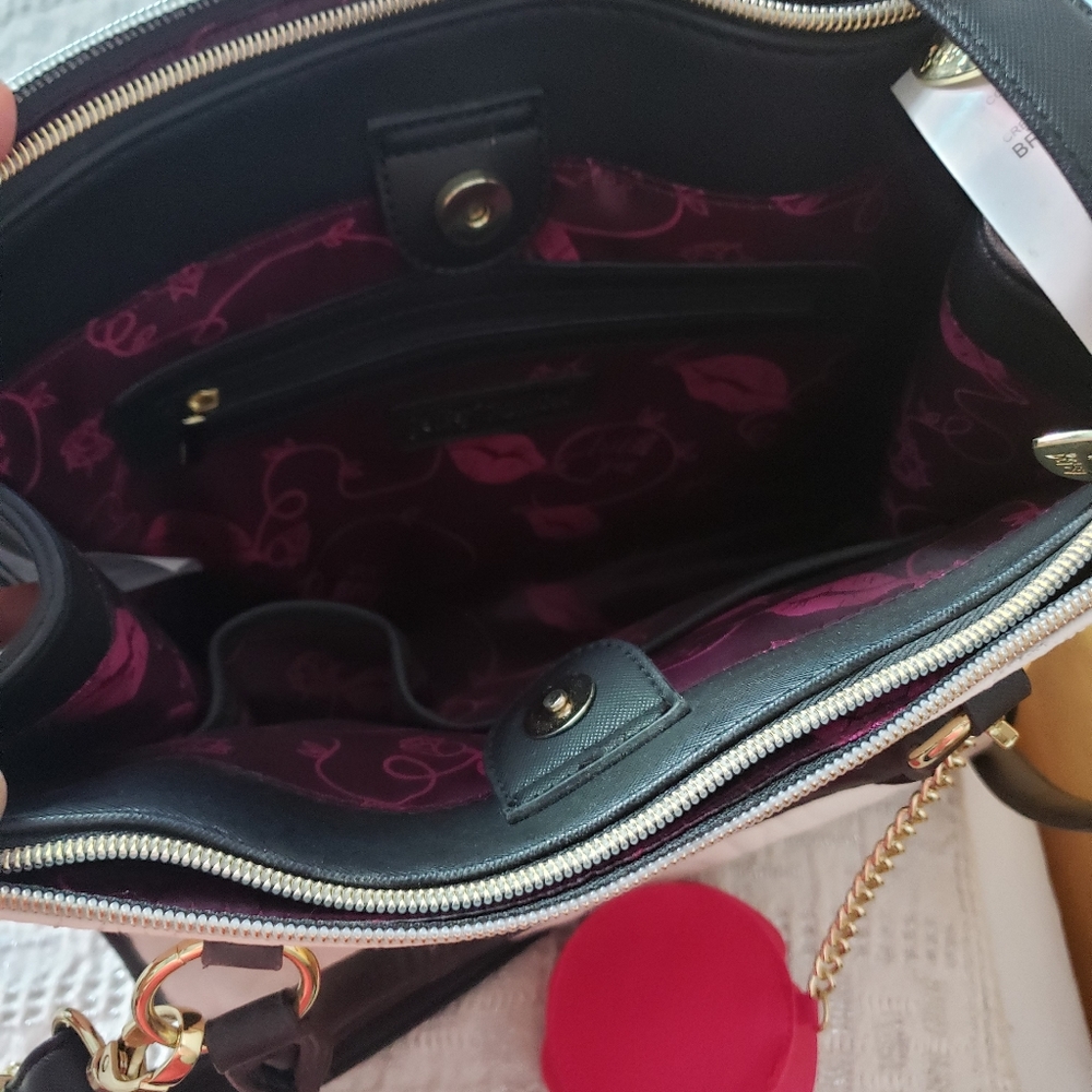 Purse - Picture 5 of 6